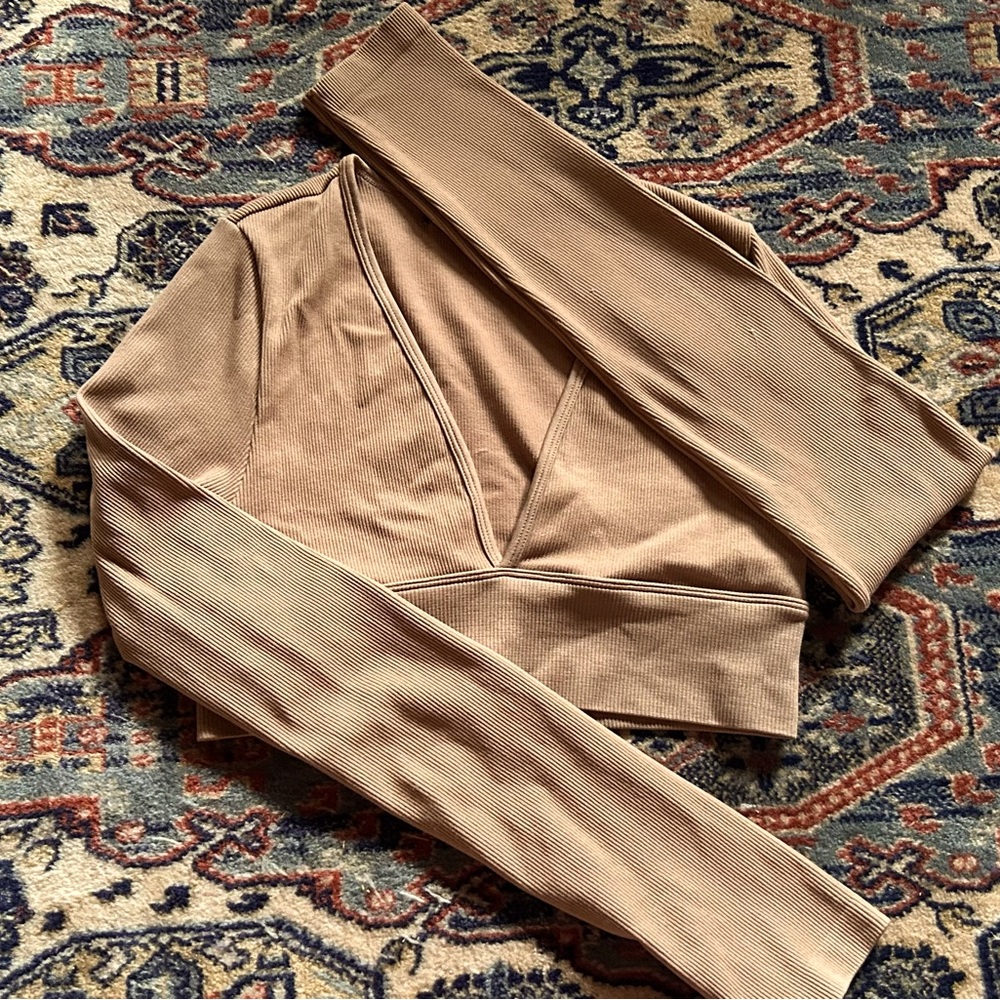 ribbed light brown v-neck